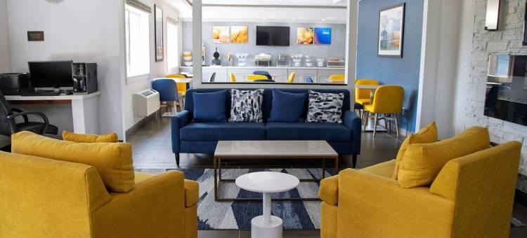 爱荷华市科拉维尔舒适套房酒店-近爱荷华河着陆(Comfort Inn & Suites Coralville - Iowa City Near Iowa River Landing)图片