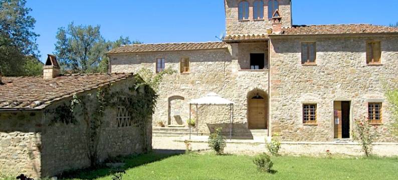 holiday home, Bucine with pool图片