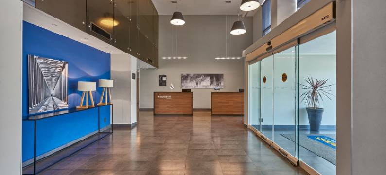 塞拉亚加莱里亚斯万豪城市快捷酒店(City Express by Marriott Celaya Galerias)图片