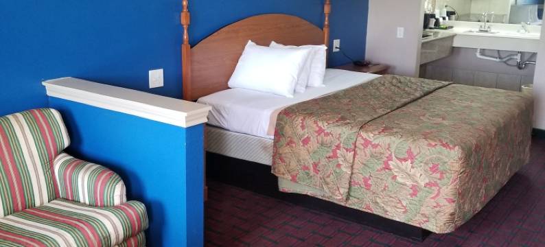 皇宫酒店(Scottish Inn & Suites)图片