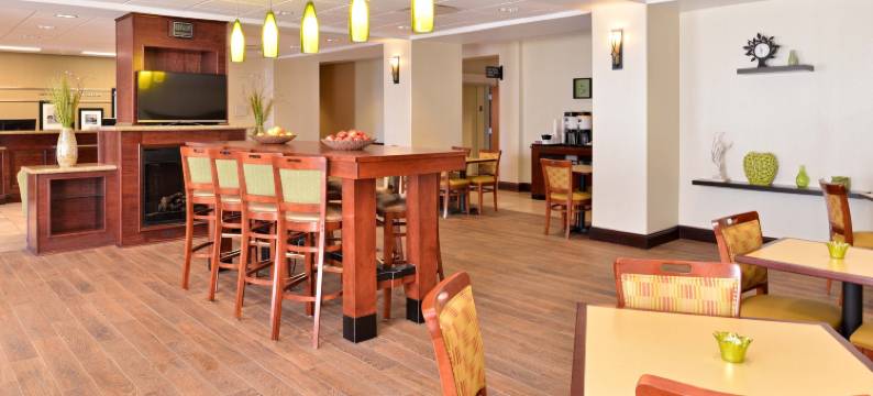 希尔顿欢朋酒店-格兰德艾兰(Hampton Inn Grand Island)图片