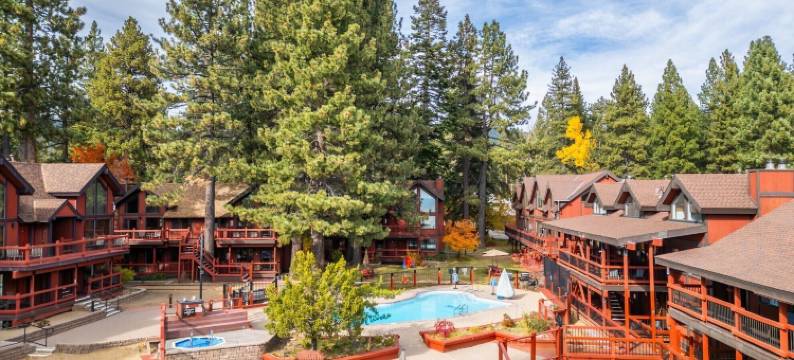 边缘湖海滩俱乐部(Edgelake Beach Club)图片