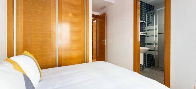 马拉加可住4人配有停车位的城市公寓(City apartment for 4 with parking, Malaga)图片