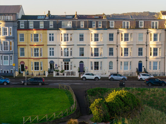 海莱娜的蓝色地平线公寓