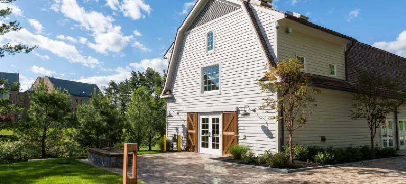 哈德逊上的风玫瑰(Windrose on Hudson)图片