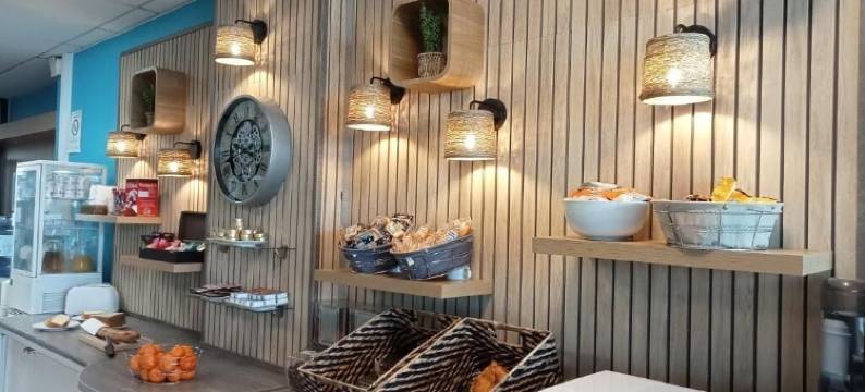 塞祖尔阿菲尔雷恩布列塔尼酒店(Séjours & Affaires Rennes de Bretagne)图片