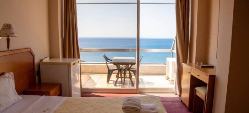 卡沃德奥罗酒店(Cavo d' Oro)图片