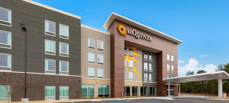 拉昆塔温德姆酒店及套房阿森斯I-65(La Quinta Inn & Suites by Wyndham Athens I-65)图片