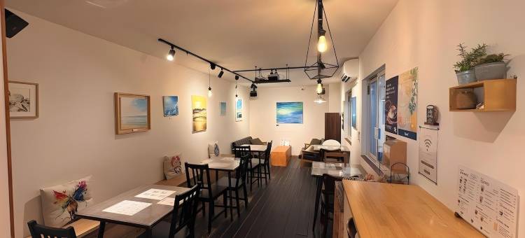 江之岛Iza酒吧客栈(Iza Enoshima Guest House and Bar)图片