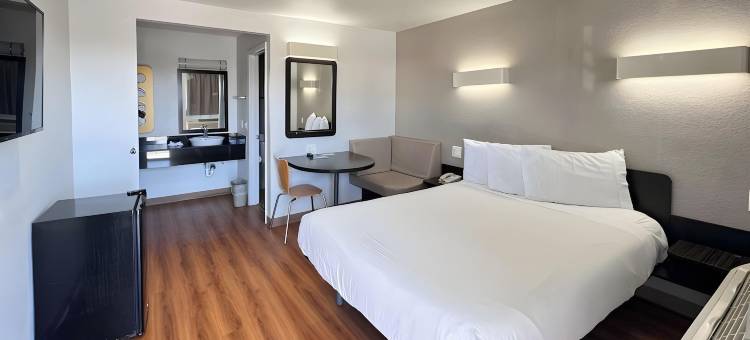 安大略机场6号汽车旅馆(Motel 6 Ontario, CA - Airport)图片