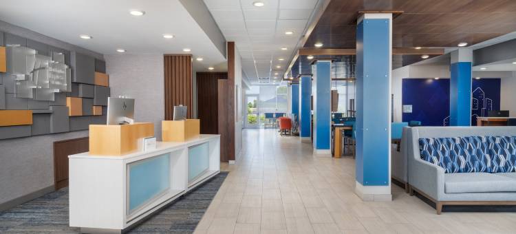 列克星敦西-凡尔赛洲际智选假日套房酒店(Holiday Inn Express & Suites LEXINGTON W - VERSAILLES by IHG)图片