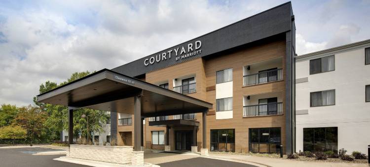 万豪大瀑布机场万怡酒店(Courtyard Grand Rapids Airport)图片