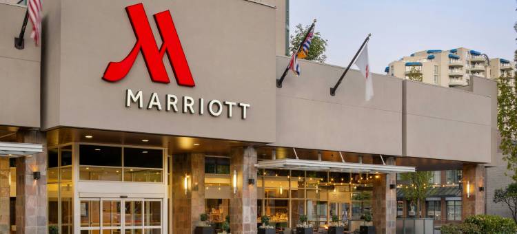 温哥华机场万豪酒店(Vancouver Airport Marriott Hotel)图片