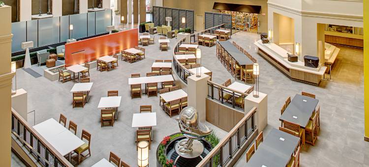 圣迭戈湾市中心希尔顿安泊酒店(Embassy Suites by Hilton San Diego Bay Downtown)图片