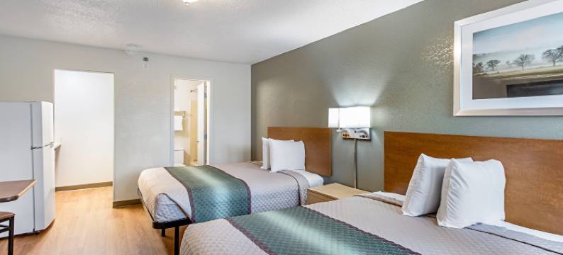 HomeTowne Studios by Red Roof Atlanta – Lawrenceville图片