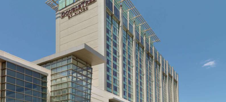 希尔顿逸林会议酒店(DoubleTree by Hilton Cedar Rapids Convention Complex)图片