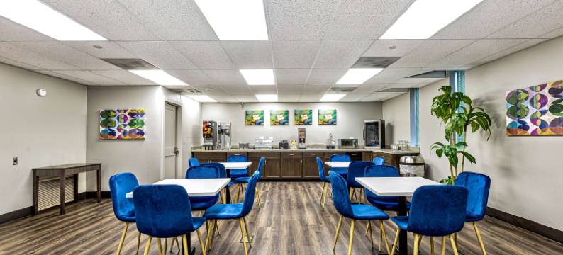 西塔科机场贝斯特韦斯特SureStay Plus酒店(SureStay Plus Hotel by Best Western SeaTac Airport)图片