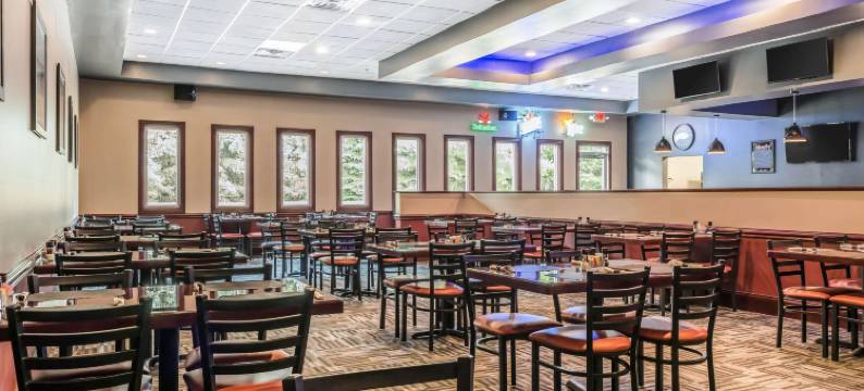 克拉丽奥酒店-贝尔弗农(Clarion Inn Belle Vernon)图片