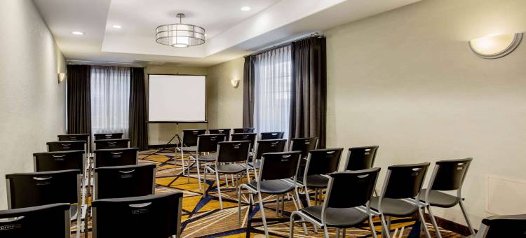 弗雷斯诺北万枫酒店(Fairfield Inn & Suites Fresno River Park)图片