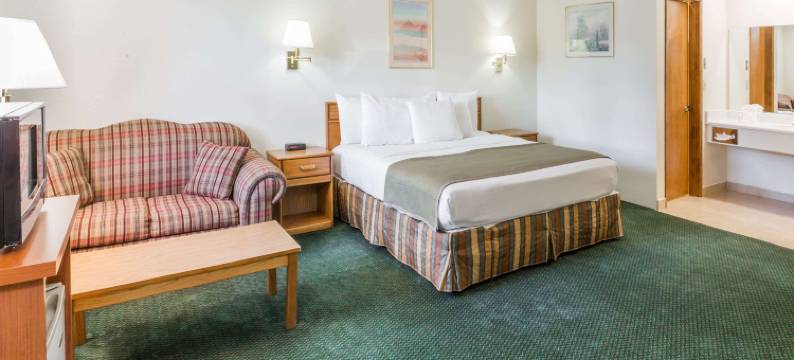 罗斯堡温德姆豪生酒店(Howard Johnson by Wyndham Roseburg)图片