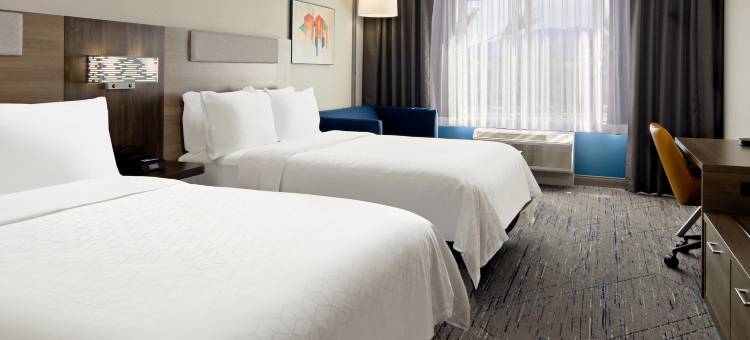 棕榈沙漠千禧智选假日套房酒店(Holiday Inn Express & Suites PALM DESERT - MILLENNIUM by IHG)图片