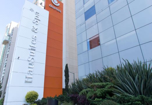 Hausuites Hotel Overview