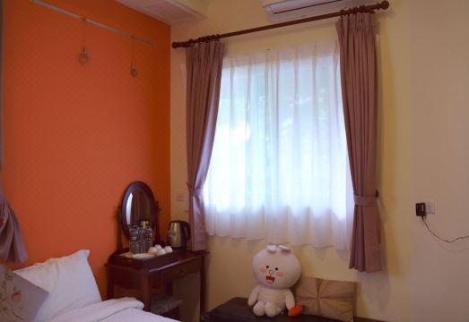 David's House Hotel Overview