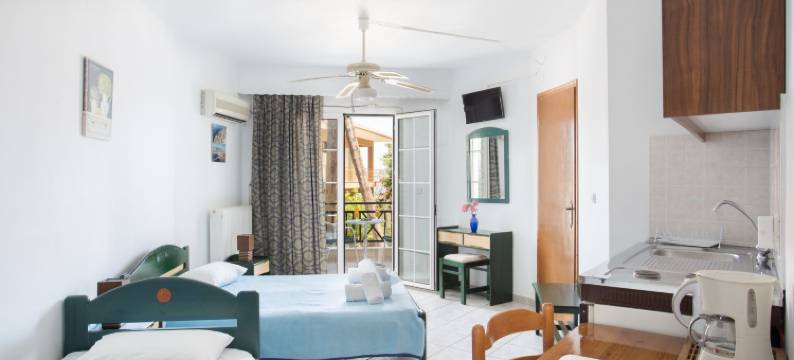 马尔瓦西亚角开间(Malvasia Corner Studios - ex Romeo's House)图片