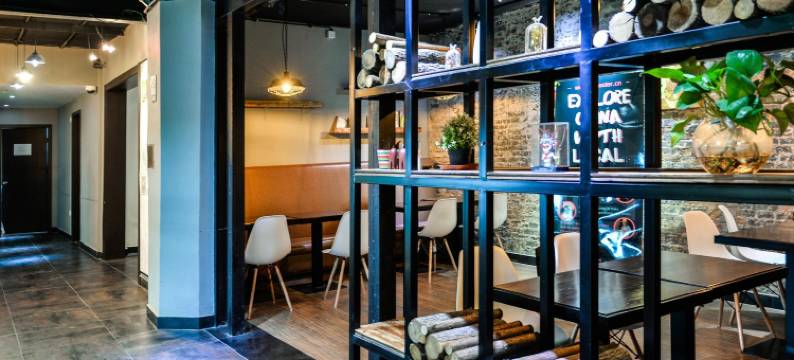 子鱼居酒店(上海南京东路店)图片