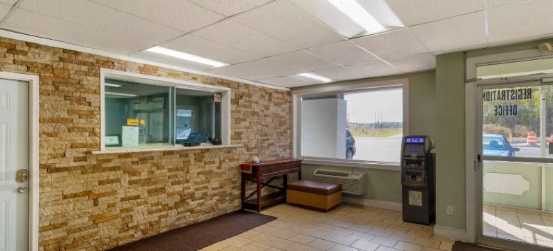 科洛尼尔海茨 I-95 罗德威酒店(Rodeway Inn Colonial Heights I-95)图片