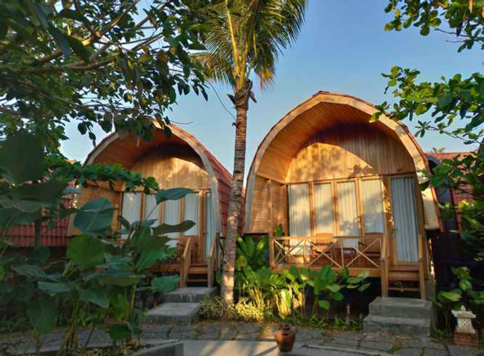 Aloravilla Hotel Lombok Senggigi Over view