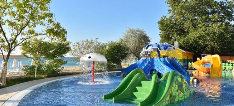 格里菲迪魅力海滩酒店 - 养生中心及 SPA(Grifid Encanto Beach Hotel - Medispa, Ultra All Inclusive & Private Beach)图片