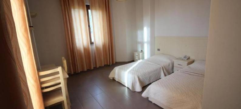 皮亚萨酒店(Hotel Piazza)图片