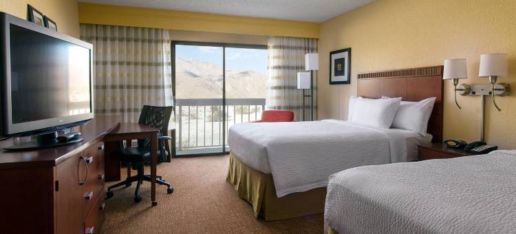 棕榈泉万怡酒店(Courtyard Palm Springs)图片