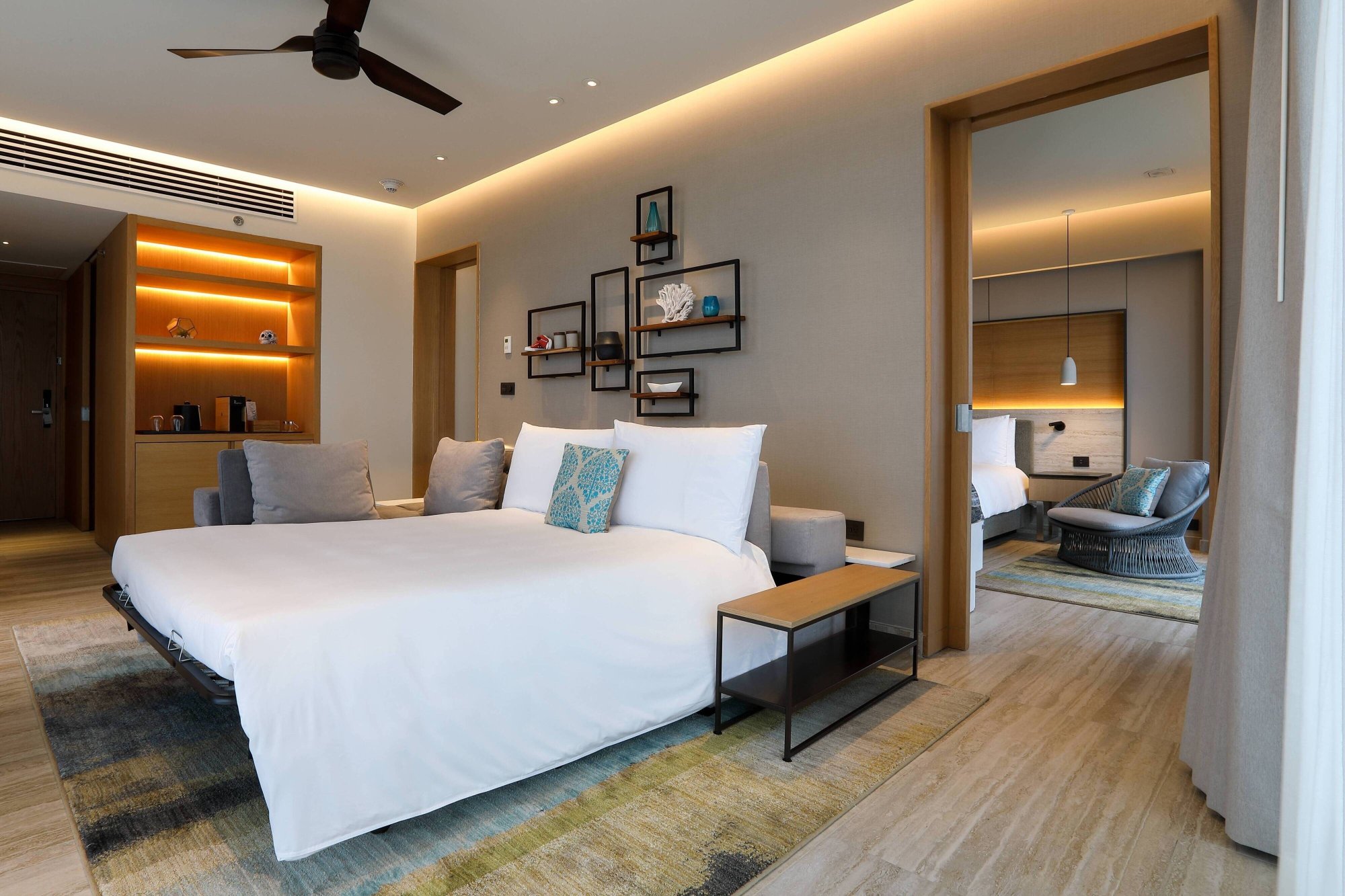 Renaissance Cancun Resort & Marina Over view