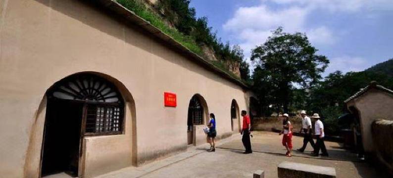 延安多彩精选酒店图片