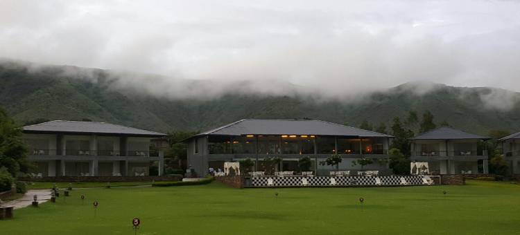 乌代布尔塔特萨拉萨水疗度假村(TatSaraasa Resort & Spa, Udaipur)图片
