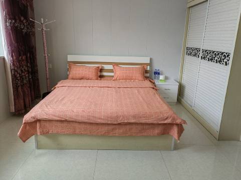 满韵街上学堂温馨民宿(满韵街分店)