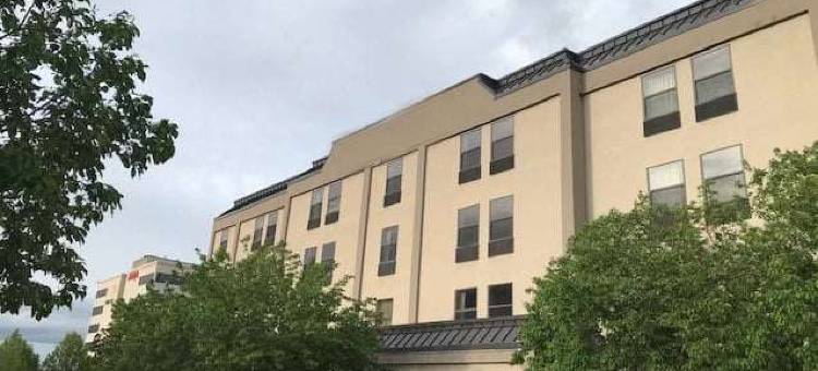 桑顿温德姆呗盟酒店(Baymont by Wyndham Thornton)图片