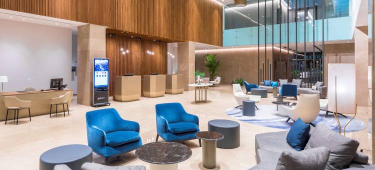拉纳卡丽笙酒店(Radisson Blu Hotel Larnaca)图片