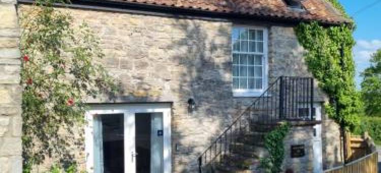 Wassail Barn Wedmore图片