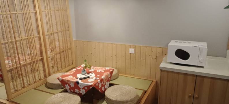 青屋风情民宿(漕河街分店)图片