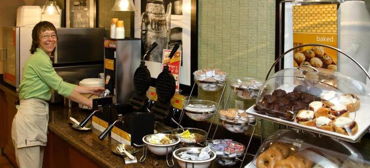 康科德/坎纳波利斯欢朋酒店(Hampton Inn Concord/Kannapolis)图片