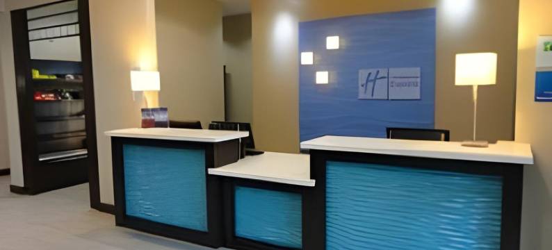 凯尼迪智选假日酒店(Holiday Inn Express Kenedy by IHG)图片