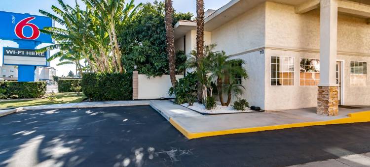 阿纳海姆6号汽车旅馆(Motel 6 Anaheim, CA)图片