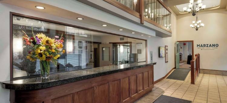 贝克街贝斯特韦斯特优质酒店及会议中心(Best Western Plus Baker Street Inn  Convention Centre)图片