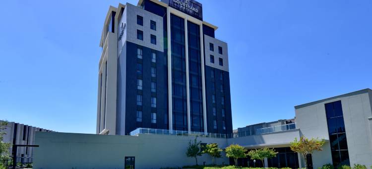 瀑布城庭苑酒店(Courtyard Hotel Waterfall City)图片