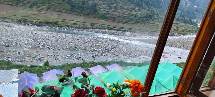 Barot Waterfall Camps and Dorms图片