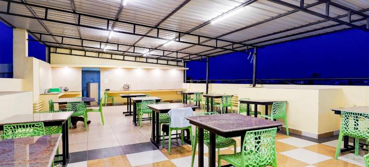 Super Townhouse White Town Rock Beach Formerly Prakasam Residency图片