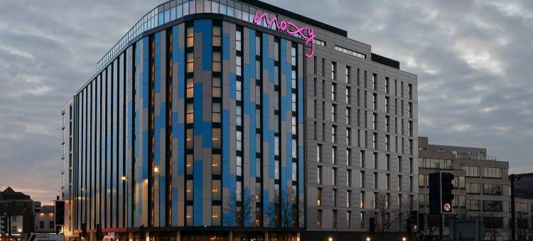 斯劳万豪Moxy酒店(Moxy Slough)图片